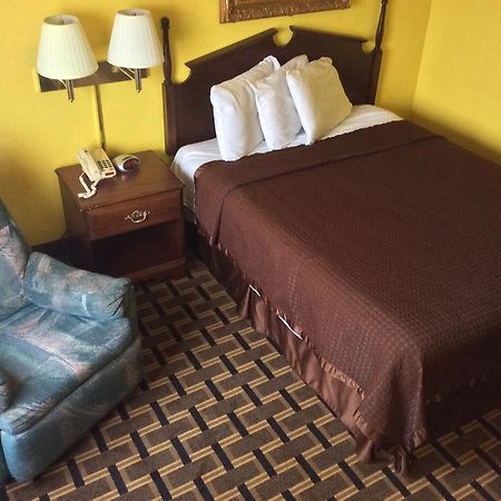 Country Hearth Inn - โบว์ลิงกรีน ภายนอก รูปภาพ