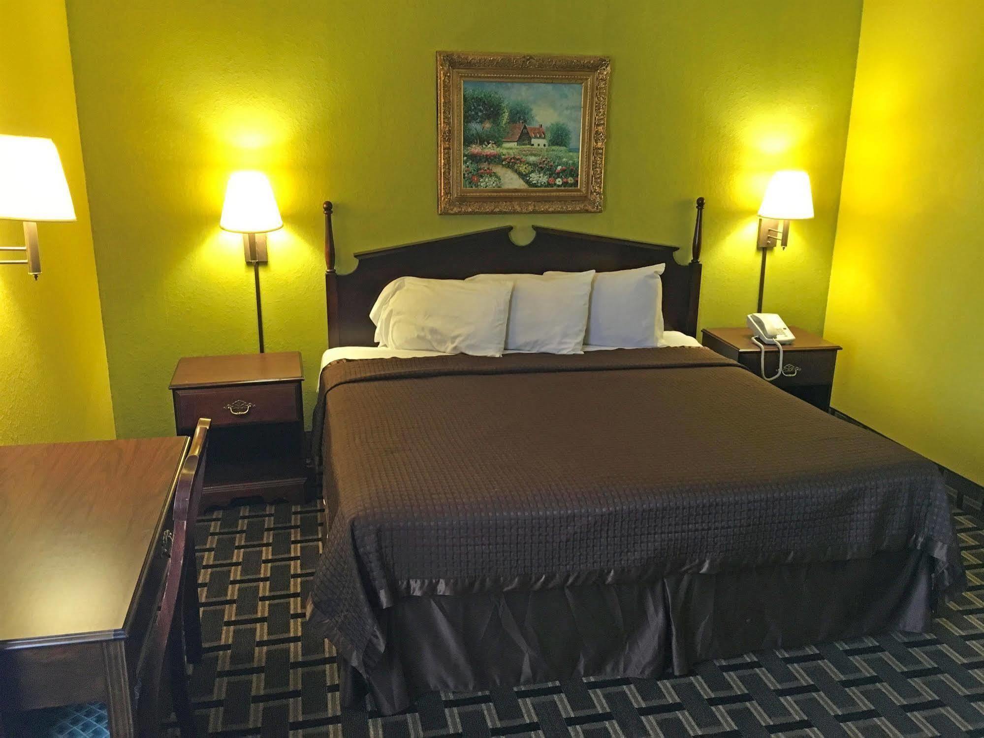 Country Hearth Inn - โบว์ลิงกรีน ภายนอก รูปภาพ